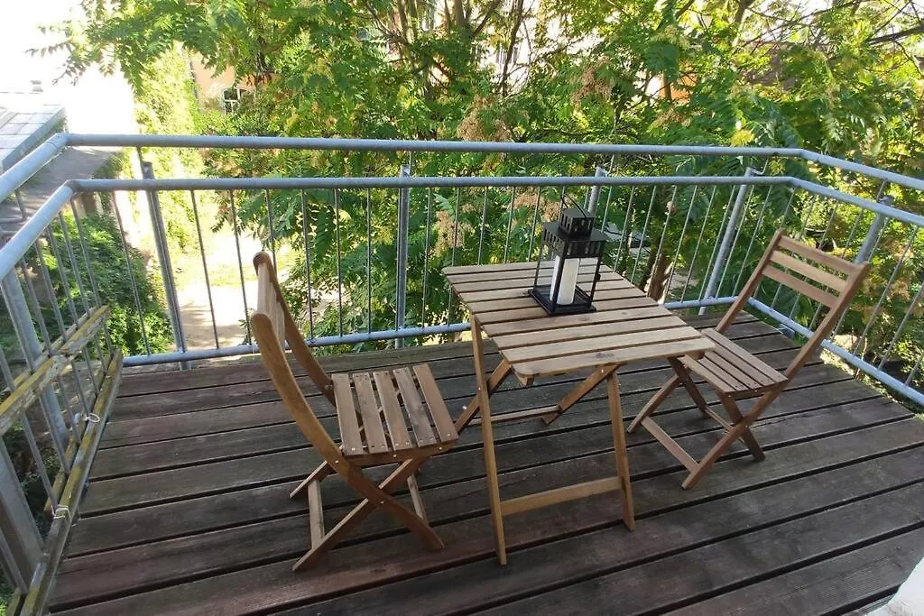 Modern Studio08 With Big Balcony In The Neustadt Dresden Tyskland